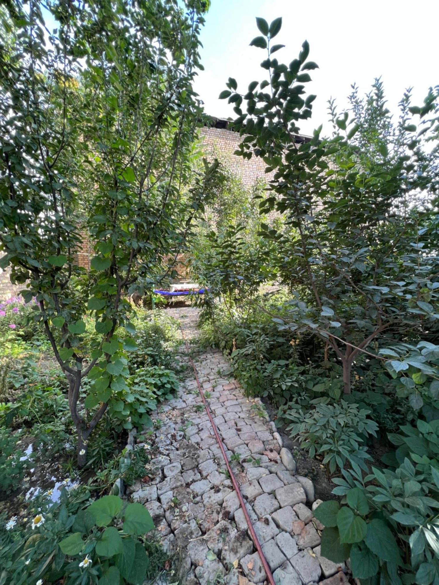 Lovely Home Ош Екстер'єр фото
